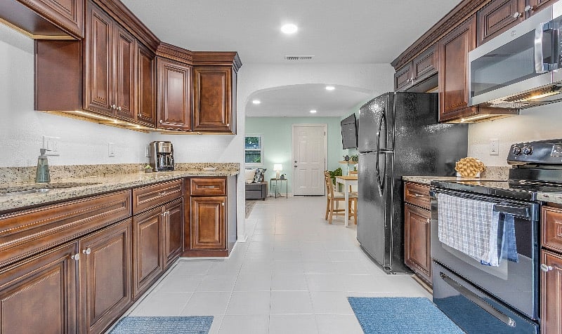 Furnished Finder property 377091_1 photo 3
