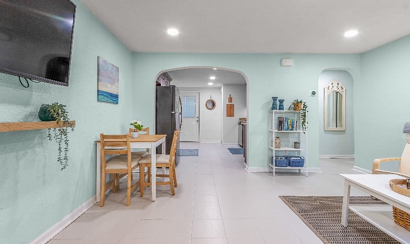 Furnished Finder property 377091_1 photo 9