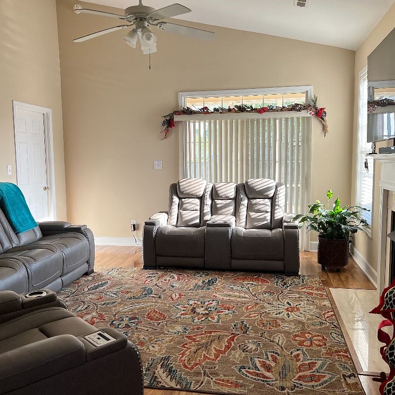 Furnished Finder property 377179_1 photo 2