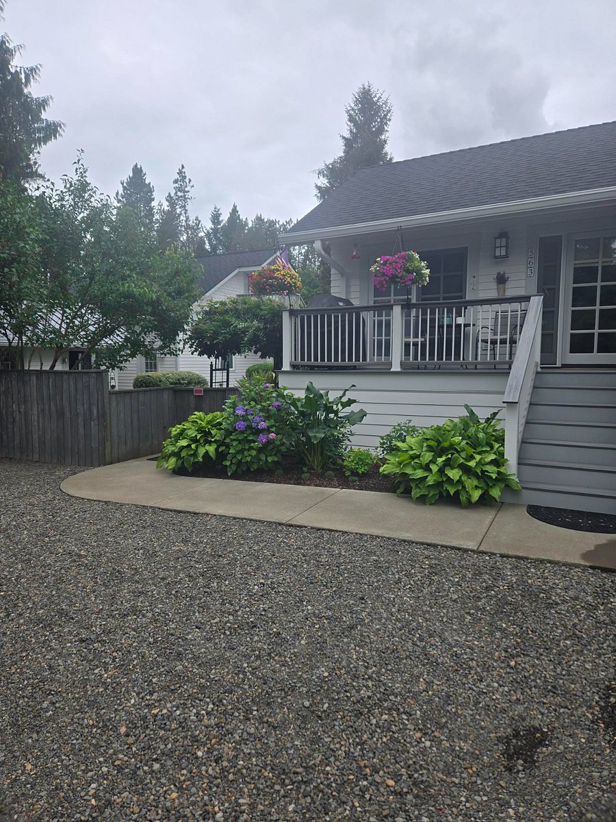 Furnished Finder property 377183_1 photo 48