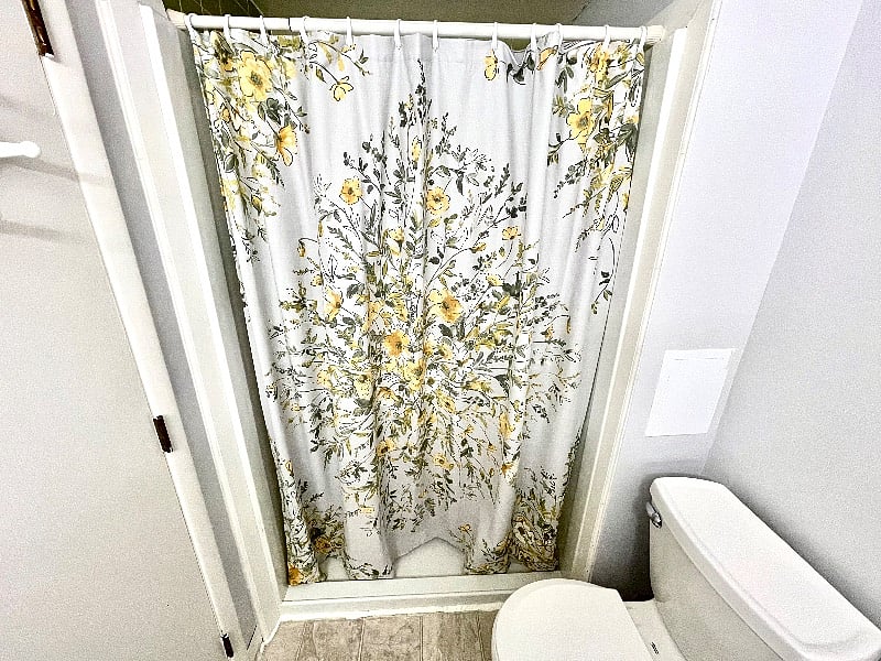 Walk in shower