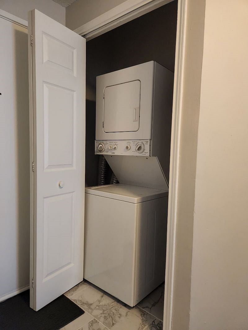 Furnished Finder property 377238_1 photo 4