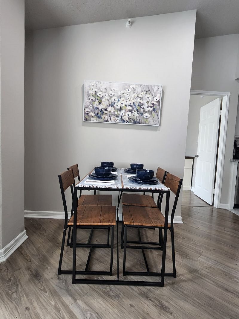Furnished Finder property 377238_1 photo 9