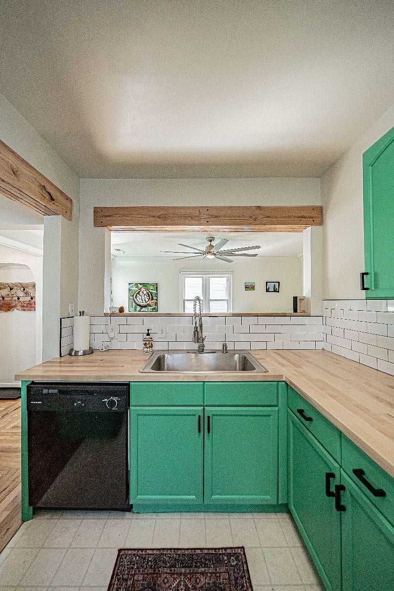 Furnished Finder property 377294_1 photo 13