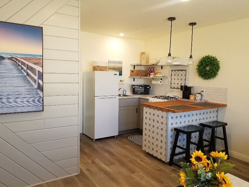 Furnished Finder property 377331_1 photo 6
