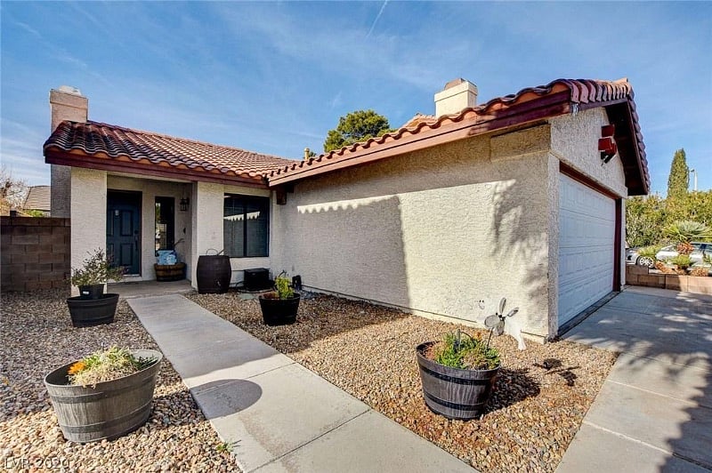 Furnished Finder property 377344_1 photo 4