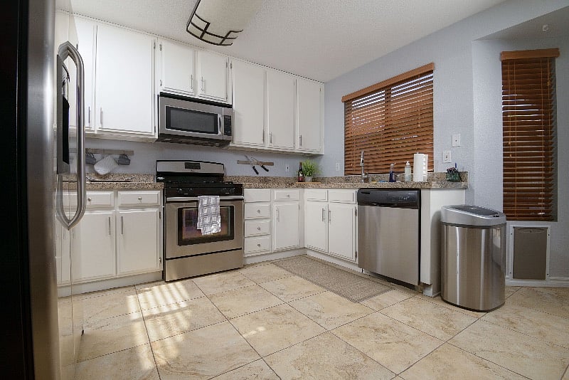 Furnished Finder property 377344_1 photo 12