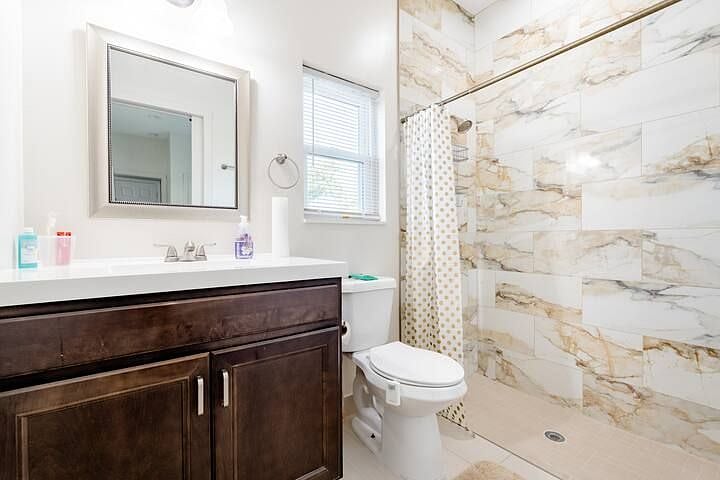Furnished Finder property 377388_2 photo 4