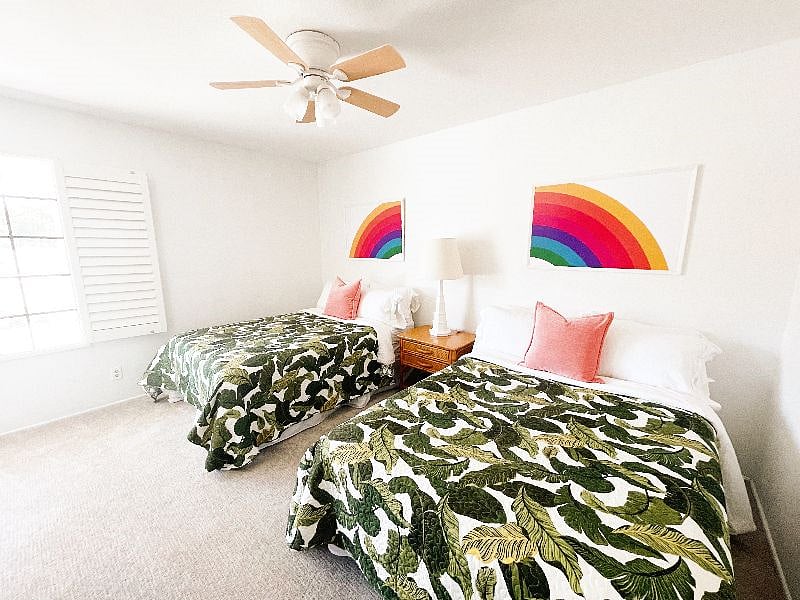 2nd Bedroom w 2 full beds and smart TV