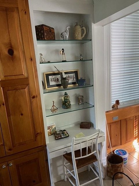Furnished Finder property 377403_1 photo 16