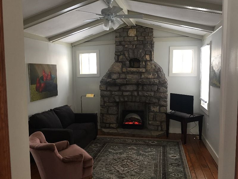 Furnished Finder property 377439_1 photo 6