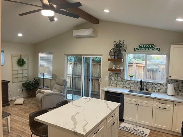 Furnished Finder property 377441_1 photo 4