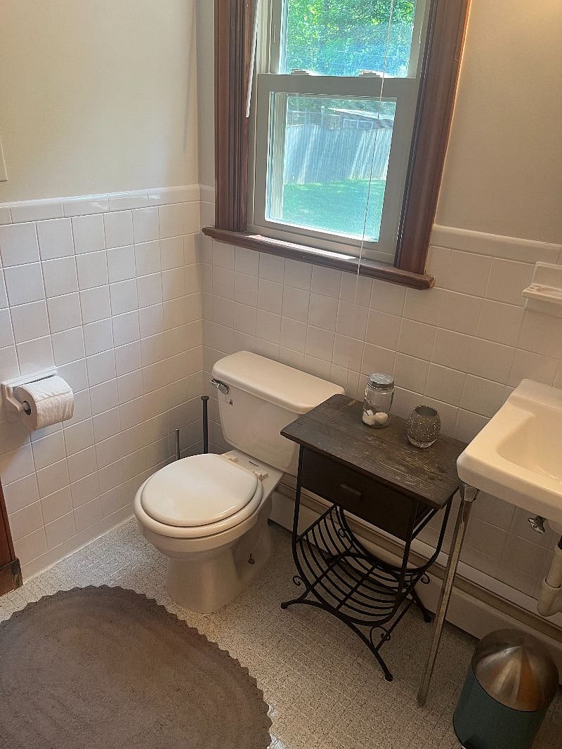 Furnished Finder property 377514_1 photo 8