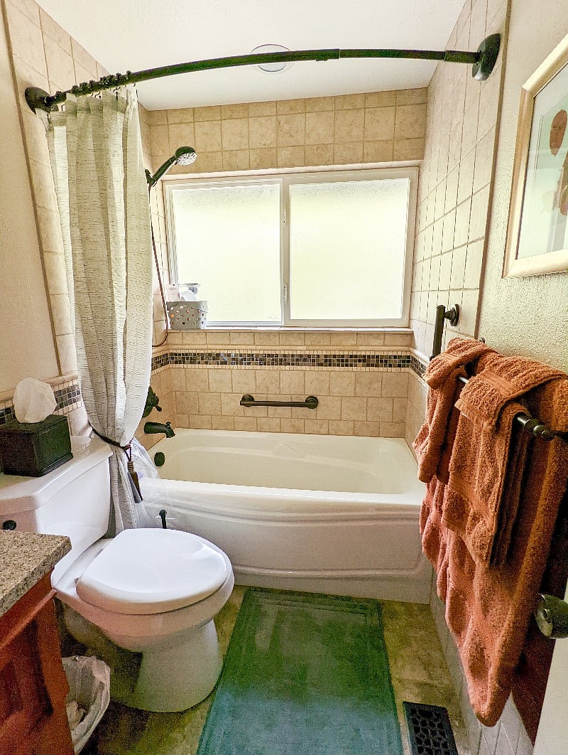 Renters bathroom. 