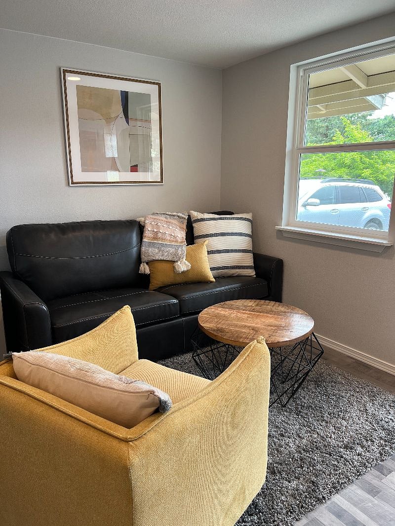 Furnished Finder property 377582_1 photo 9