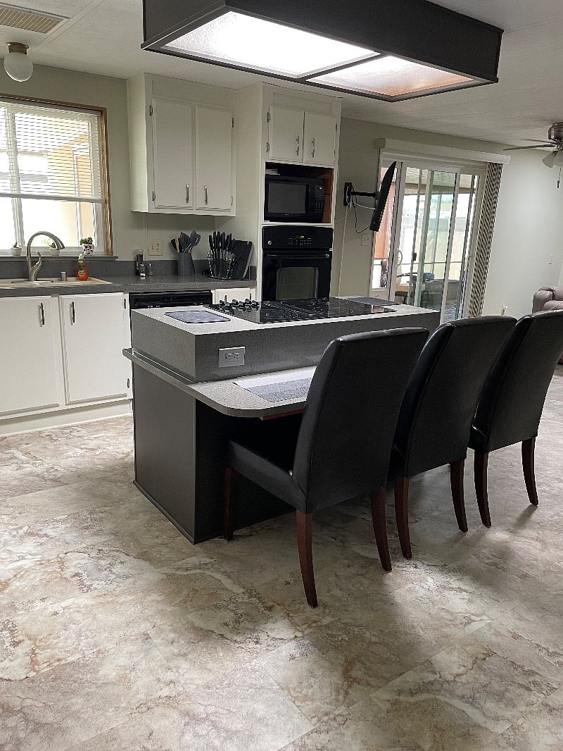 Furnished Finder property 377584_1 photo 17