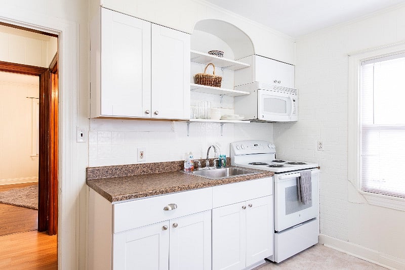 Equipped kitchen with storage.