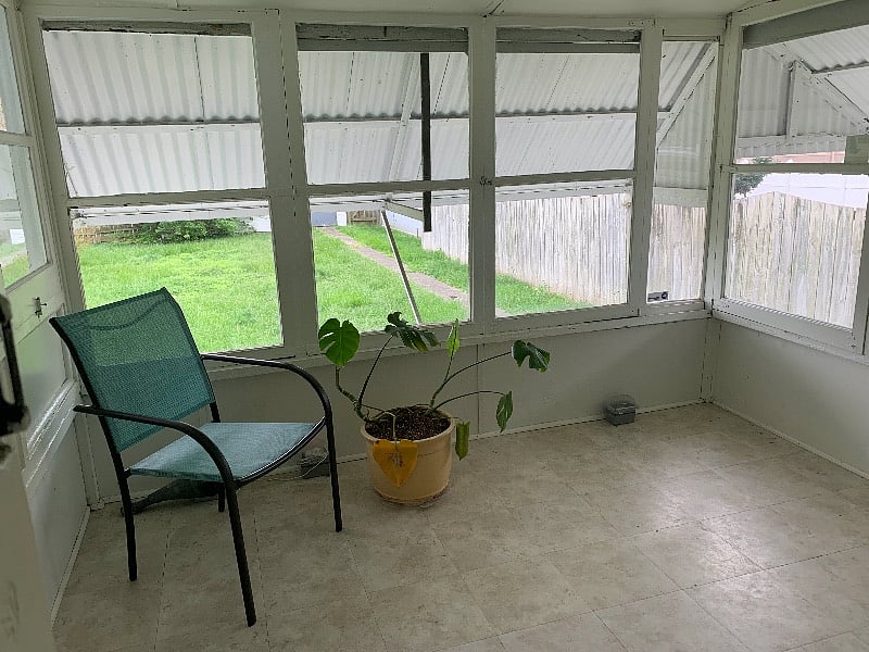 Sun room off kitchen