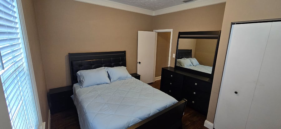 Furnished Finder property 377608_1 photo 6