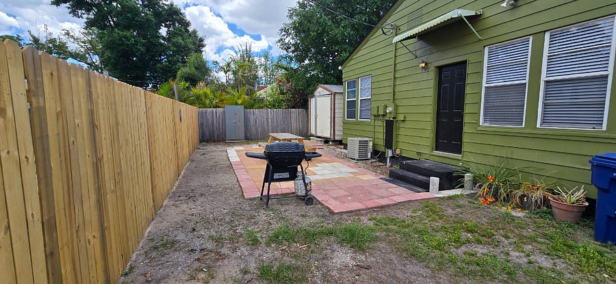 Furnished Finder property 377608_1 photo 8