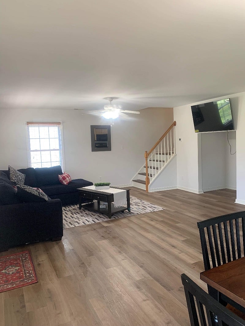 Living room a gain with the ceiling fan 