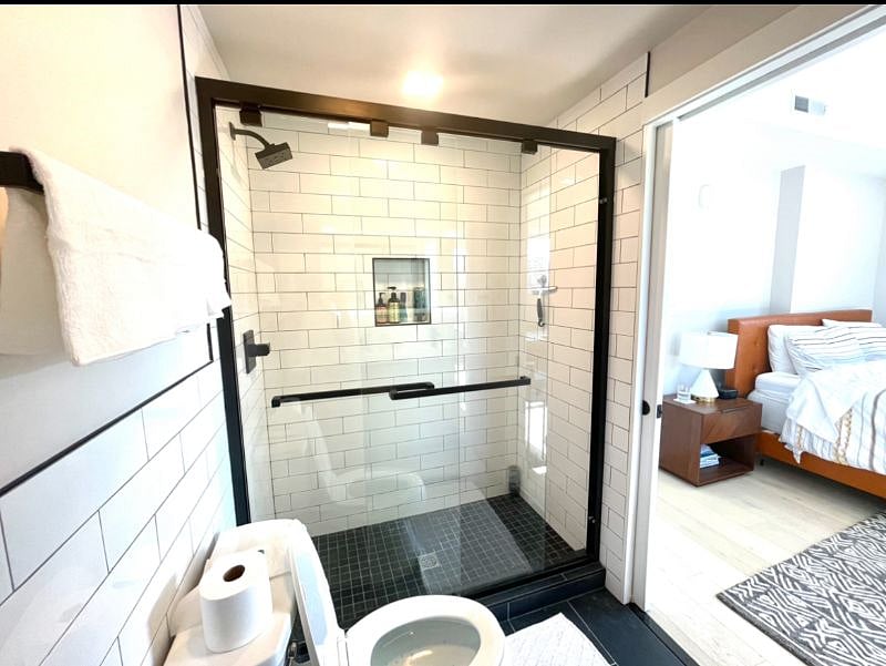 Furnished Finder property 377655_1 photo 3