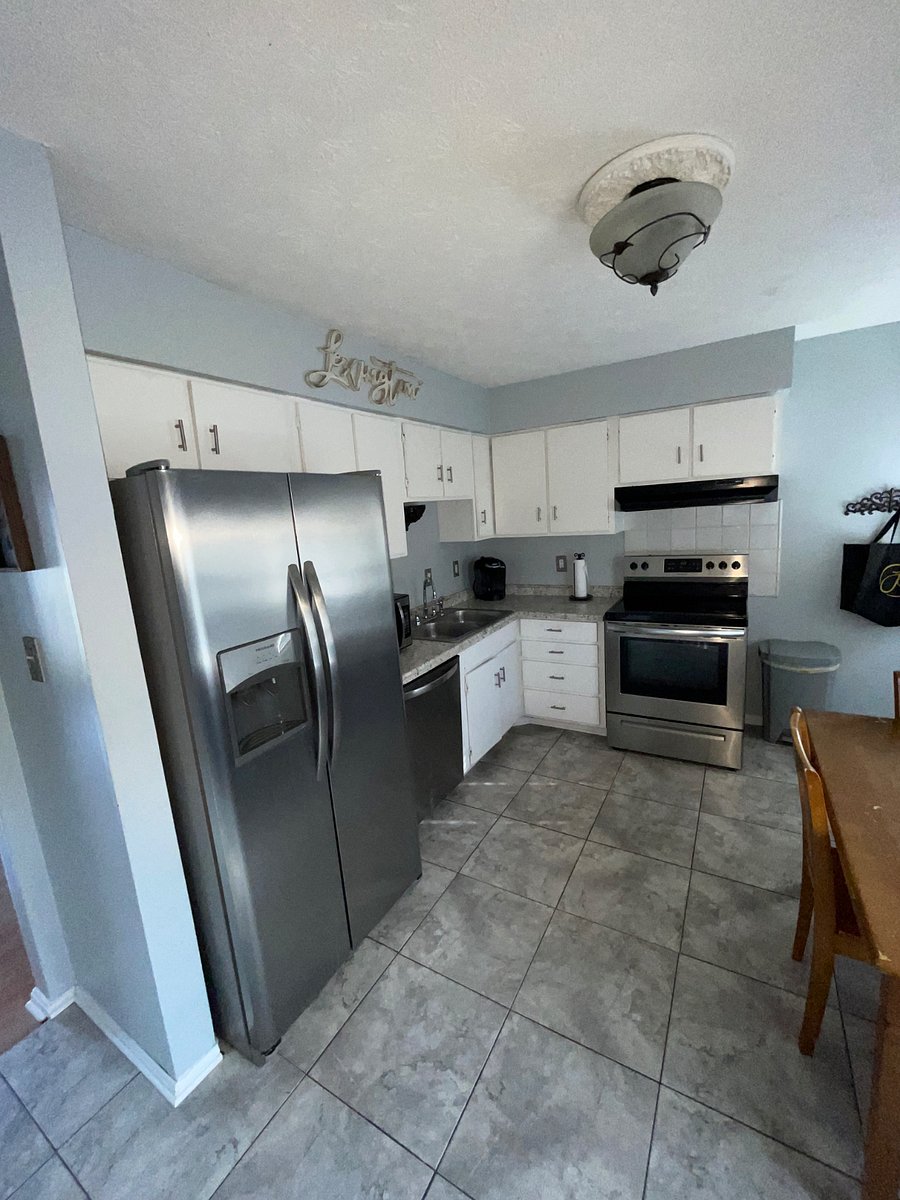 Furnished Finder property 377695_1 photo 4