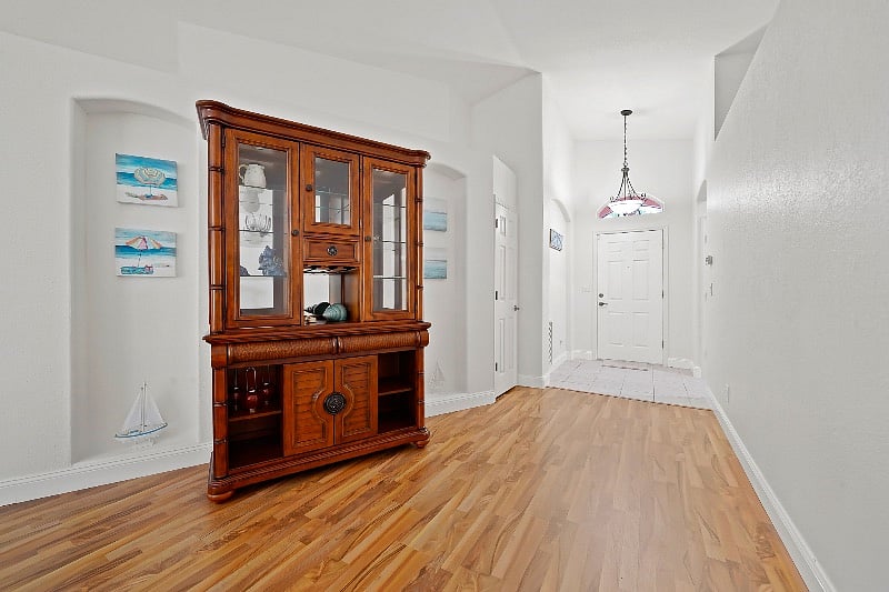 Furnished Finder property 377705_1 photo 5