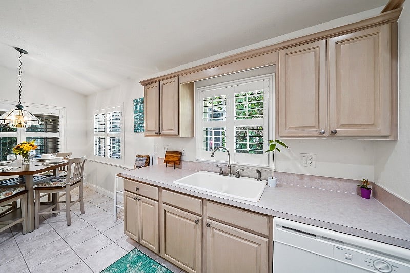 Furnished Finder property 377705_1 photo 9