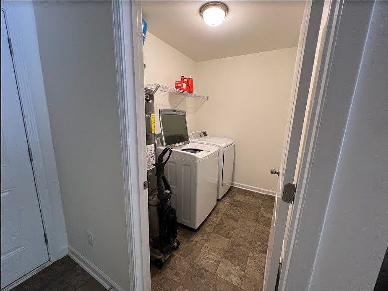 Furnished Finder property 377723_1 photo 9