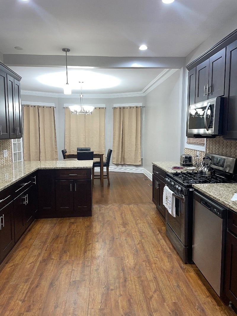 Furnished Finder property 377728_2 photo 4