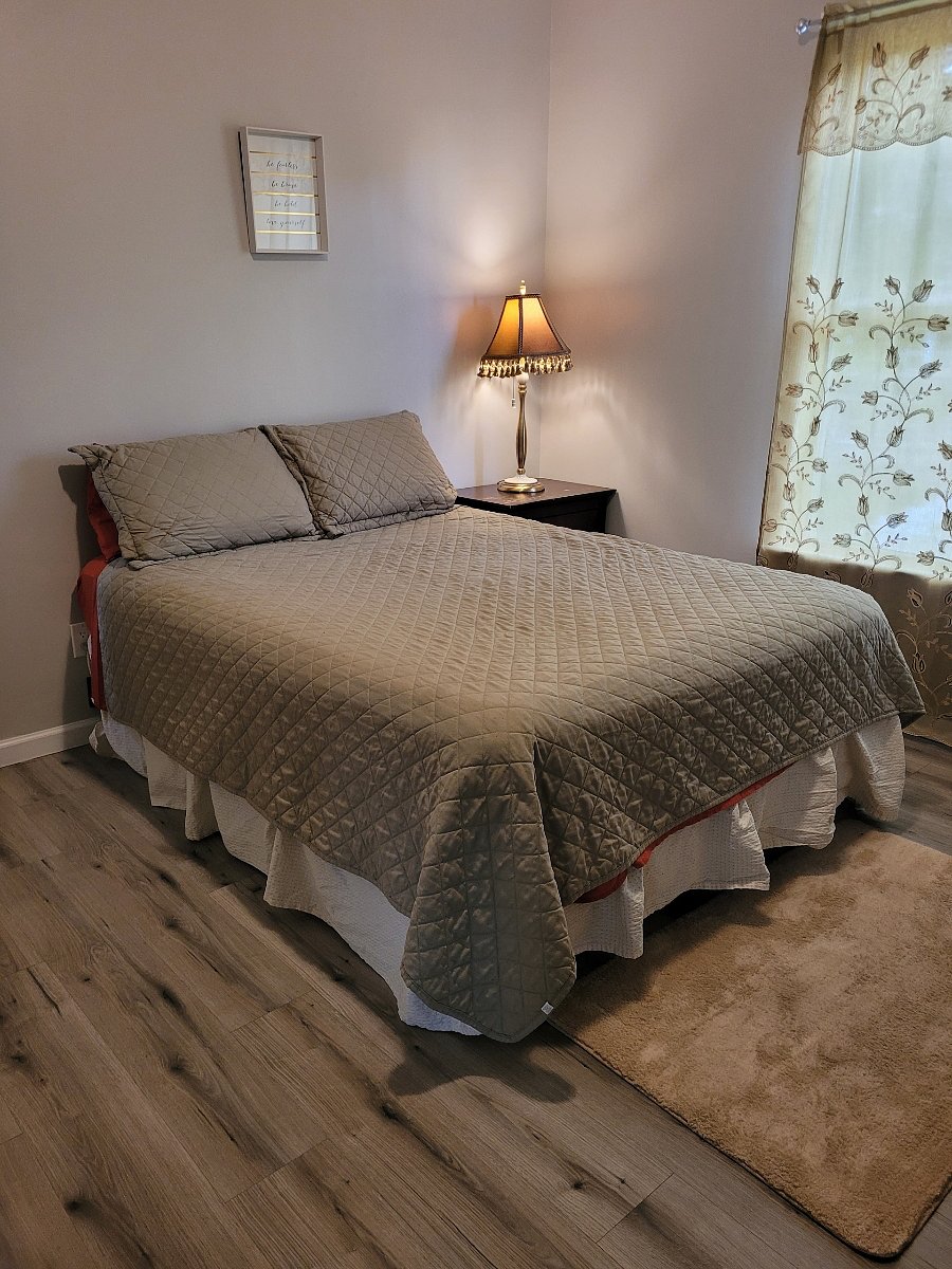 Furnished Finder property 377728_4 photo 3