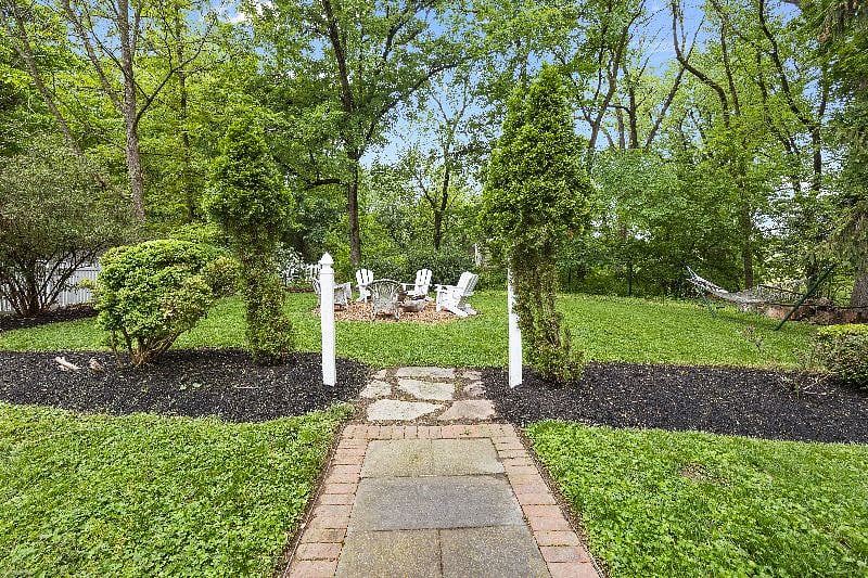 Side yard
