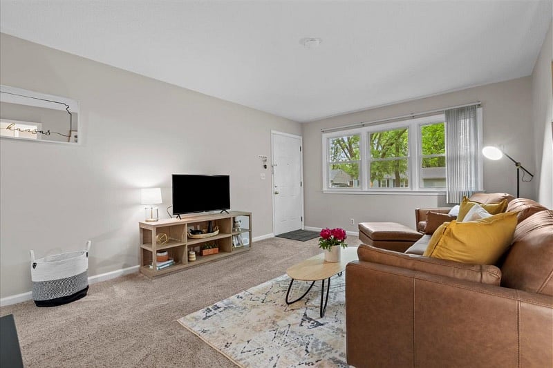 Furnished Finder property 377763_1 photo 6