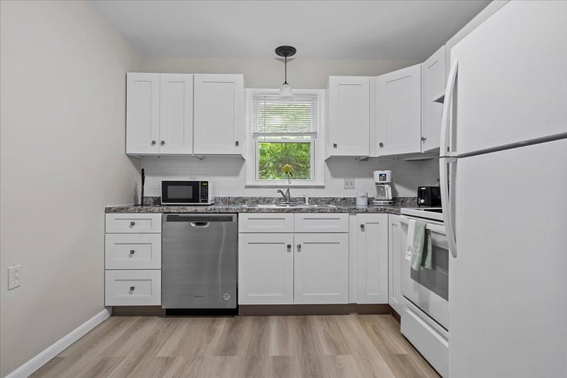 Furnished Finder property 377763_1 photo 14