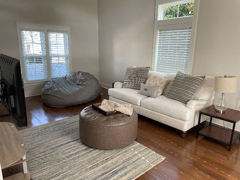 Furnished Finder property 377768_1 photo 4