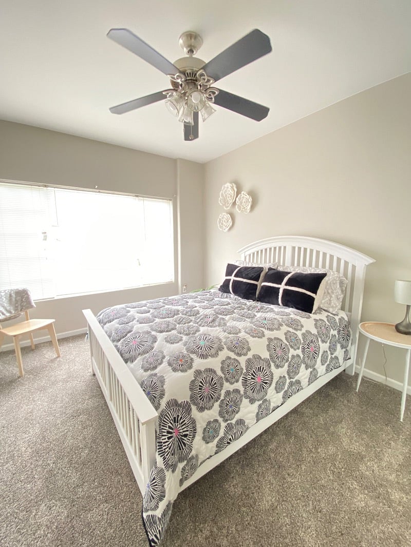 Queen size bed and wiring area