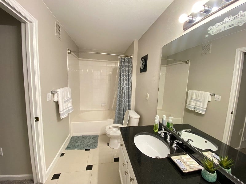 Oversized tub + Jack and Jill sinks
