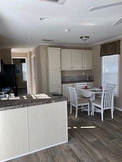 Furnished Finder property 377815_1 photo 4