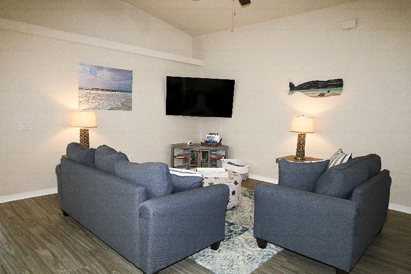 Furnished Finder property 377828_1 photo 27