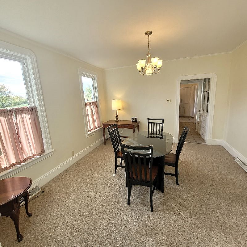 Furnished Finder property 377885_1 photo 3