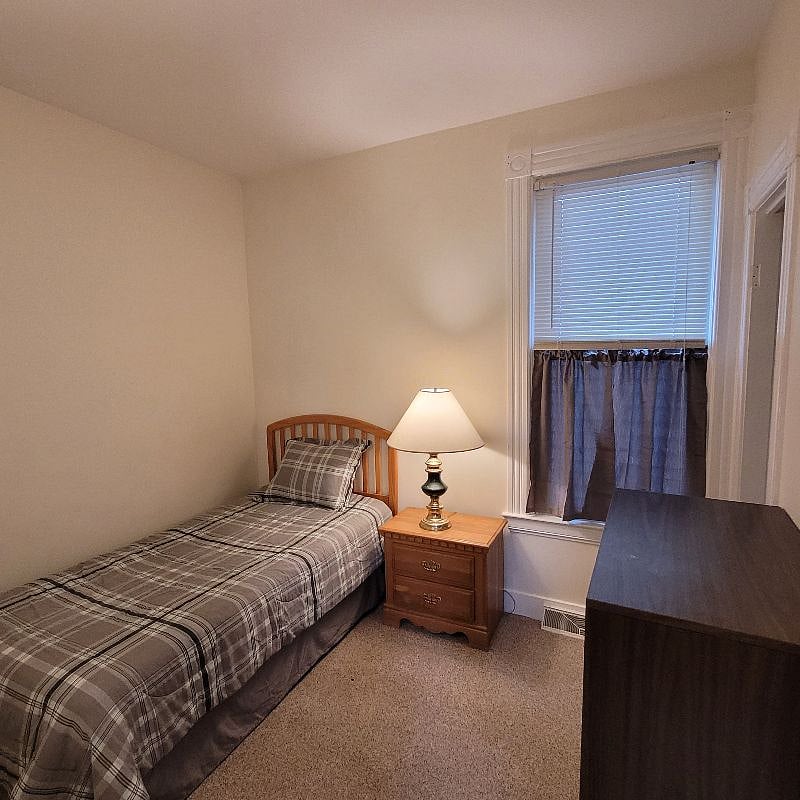 Furnished Finder property 377885_1 photo 6