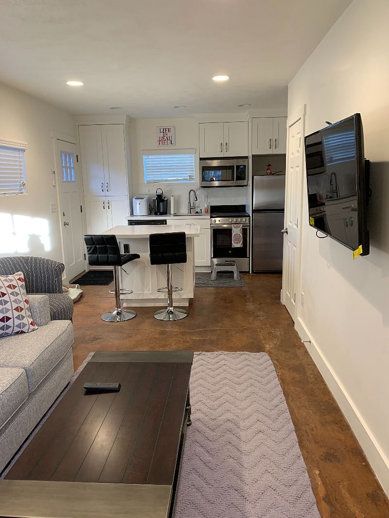 Furnished Finder property 377896_1 photo 12