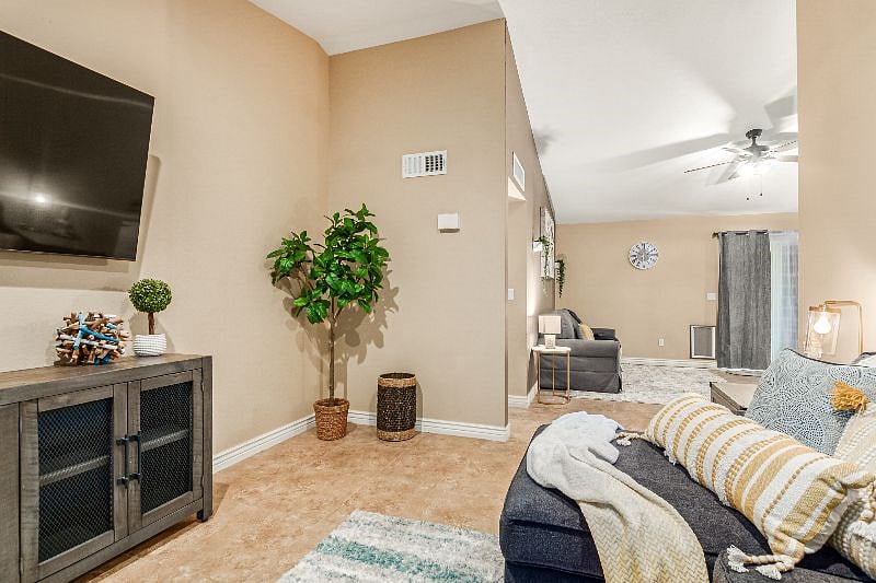Furnished Finder property 377898_1 photo 8