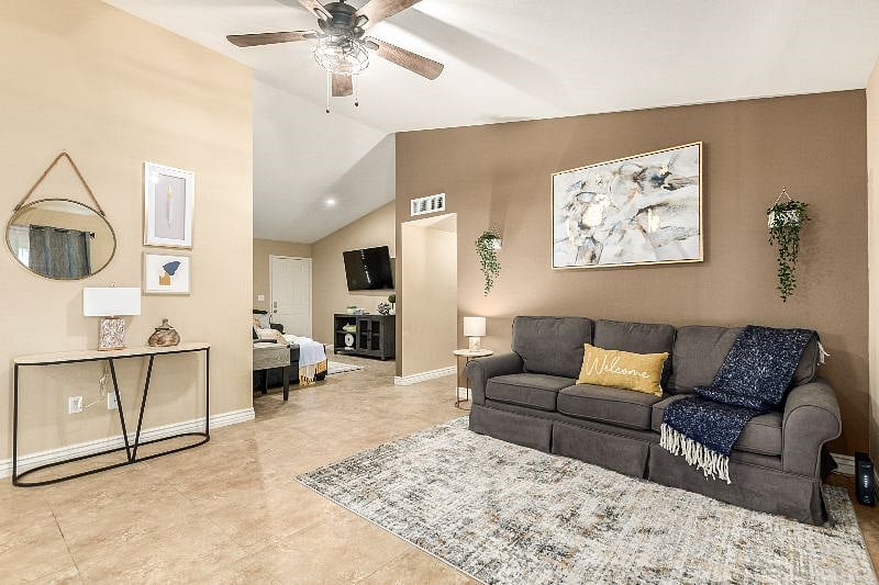 Furnished Finder property 377898_1 photo 9