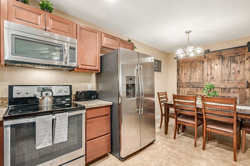 Furnished Finder property 377898_1 photo 23