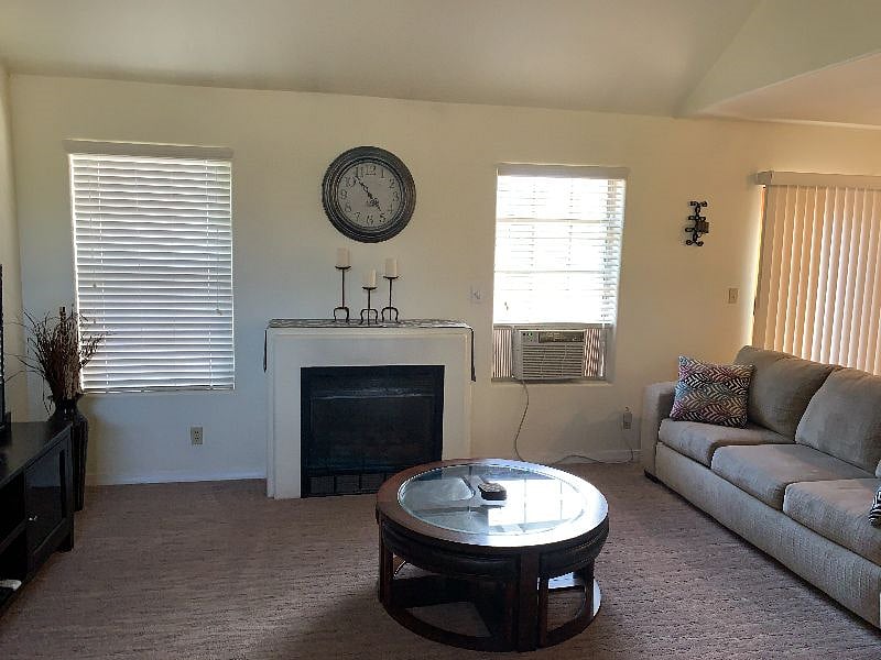 Furnished Finder property 377904_1 photo 4