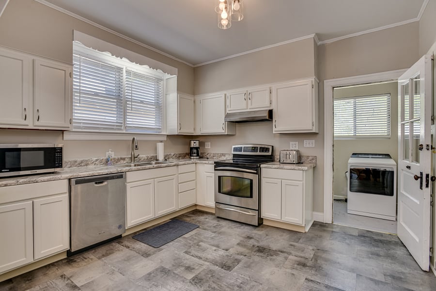 Furnished Finder property 377910_1 photo 7