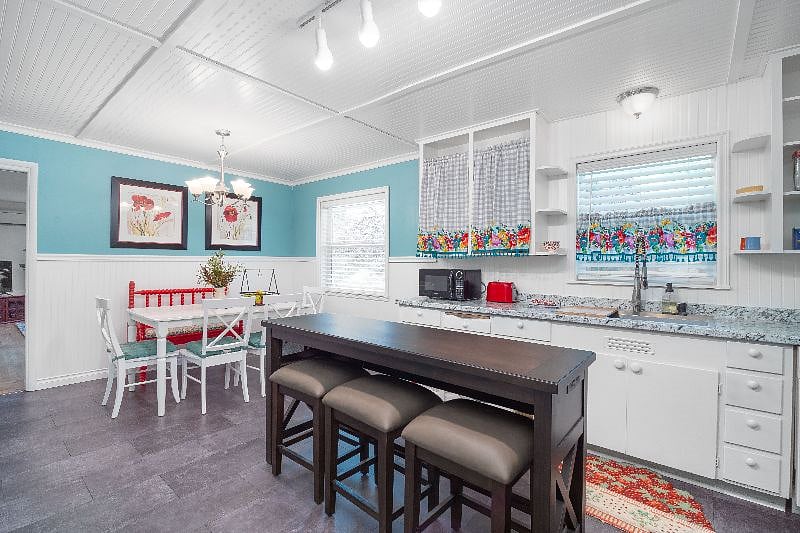 Furnished Finder property 377918_1 photo 3