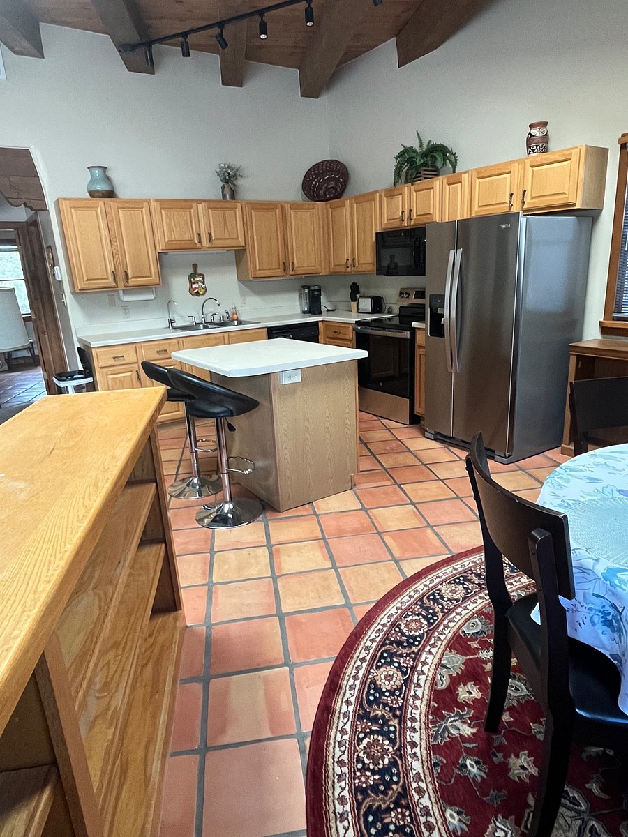 Furnished Finder property 377922_1 photo 5